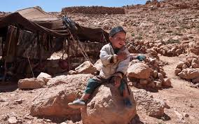 Kind in een Marokkaans bergdorp